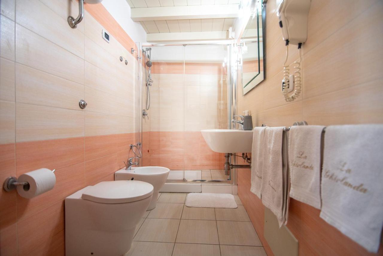 La Ghirlanda B&B Cagliari Eksteriør billede