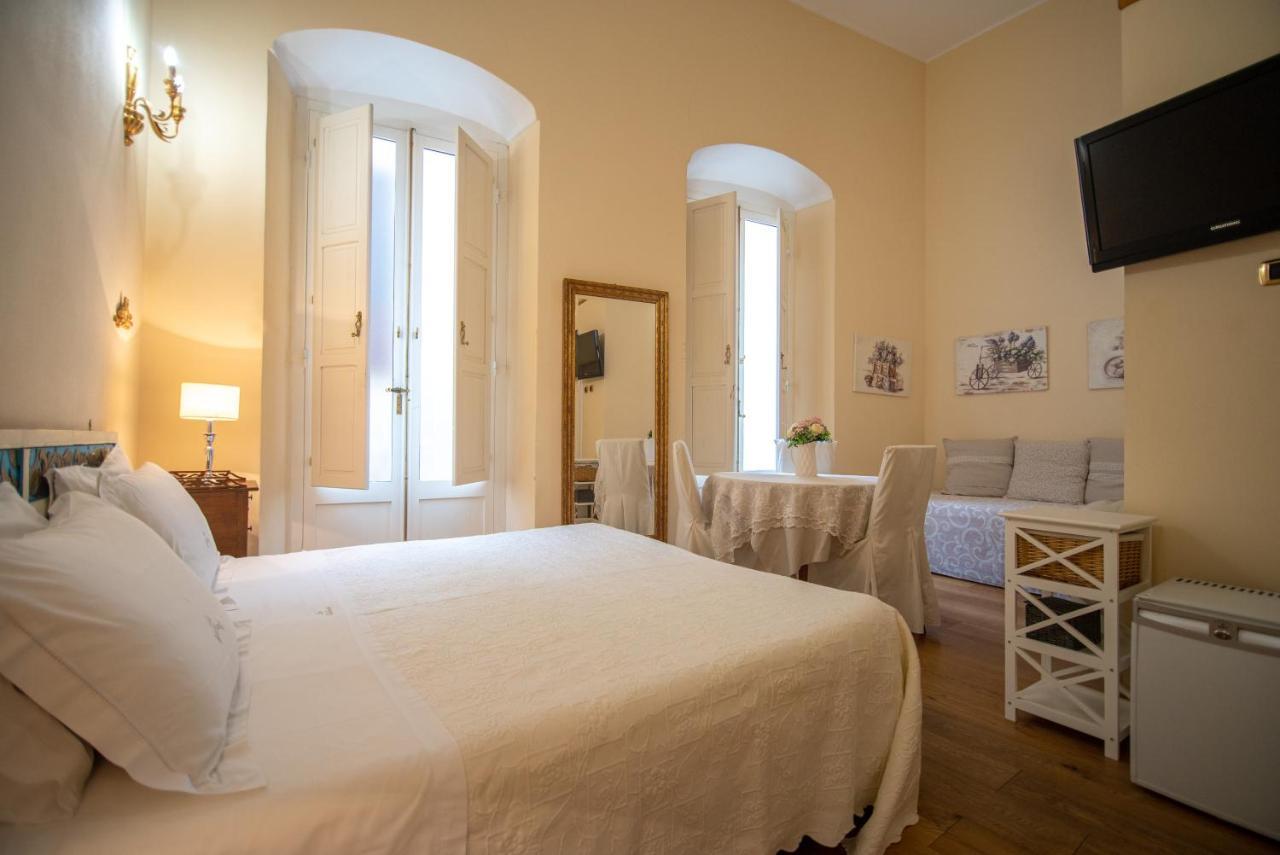 La Ghirlanda B&B Cagliari Eksteriør billede