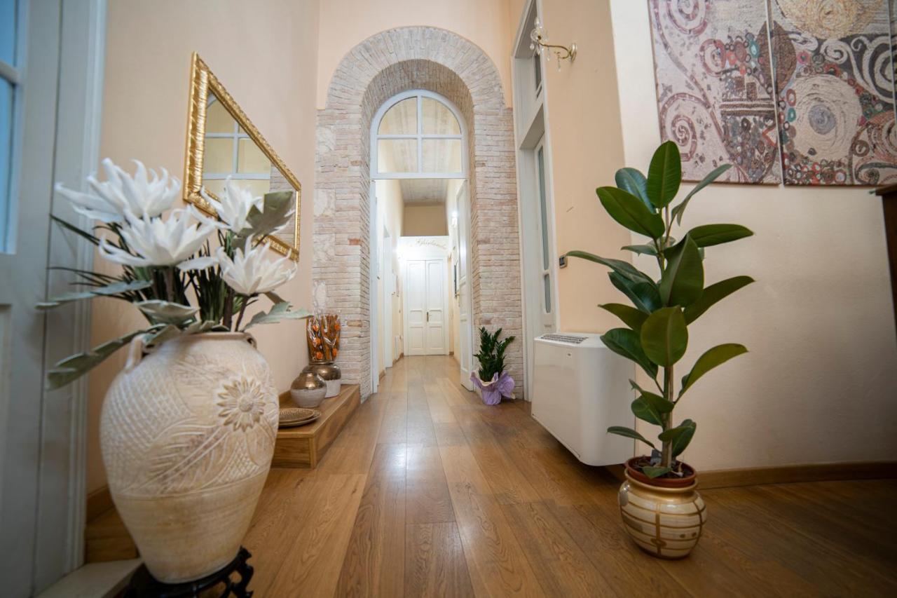 La Ghirlanda B&B Cagliari Eksteriør billede