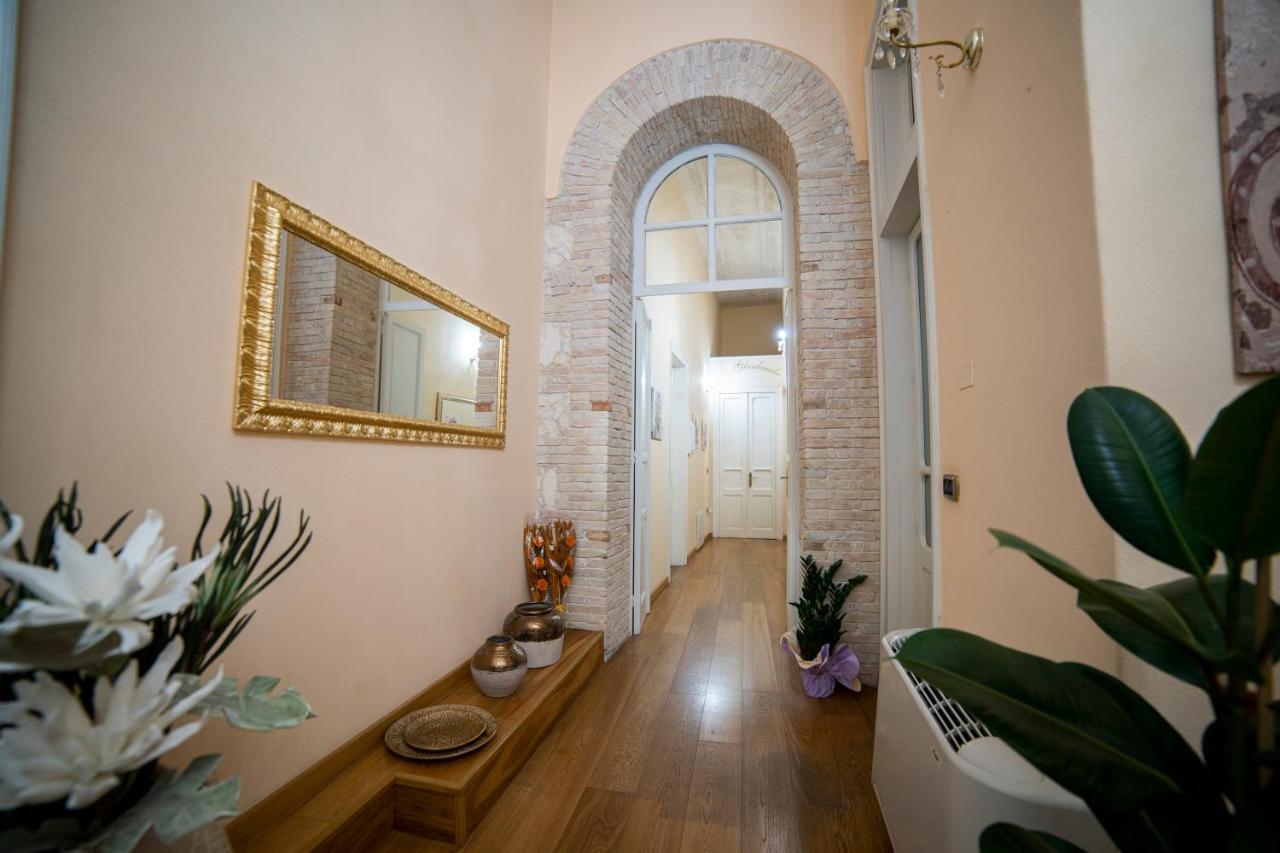 La Ghirlanda B&B Cagliari Eksteriør billede
